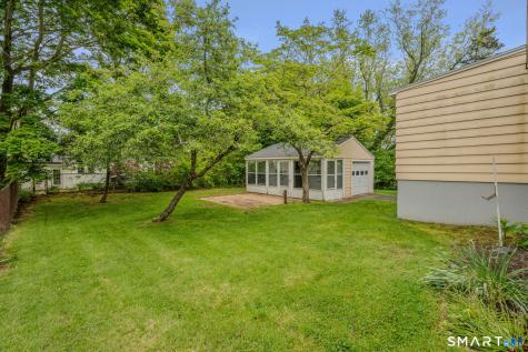 14 Tyler Place Waterford CT 06375