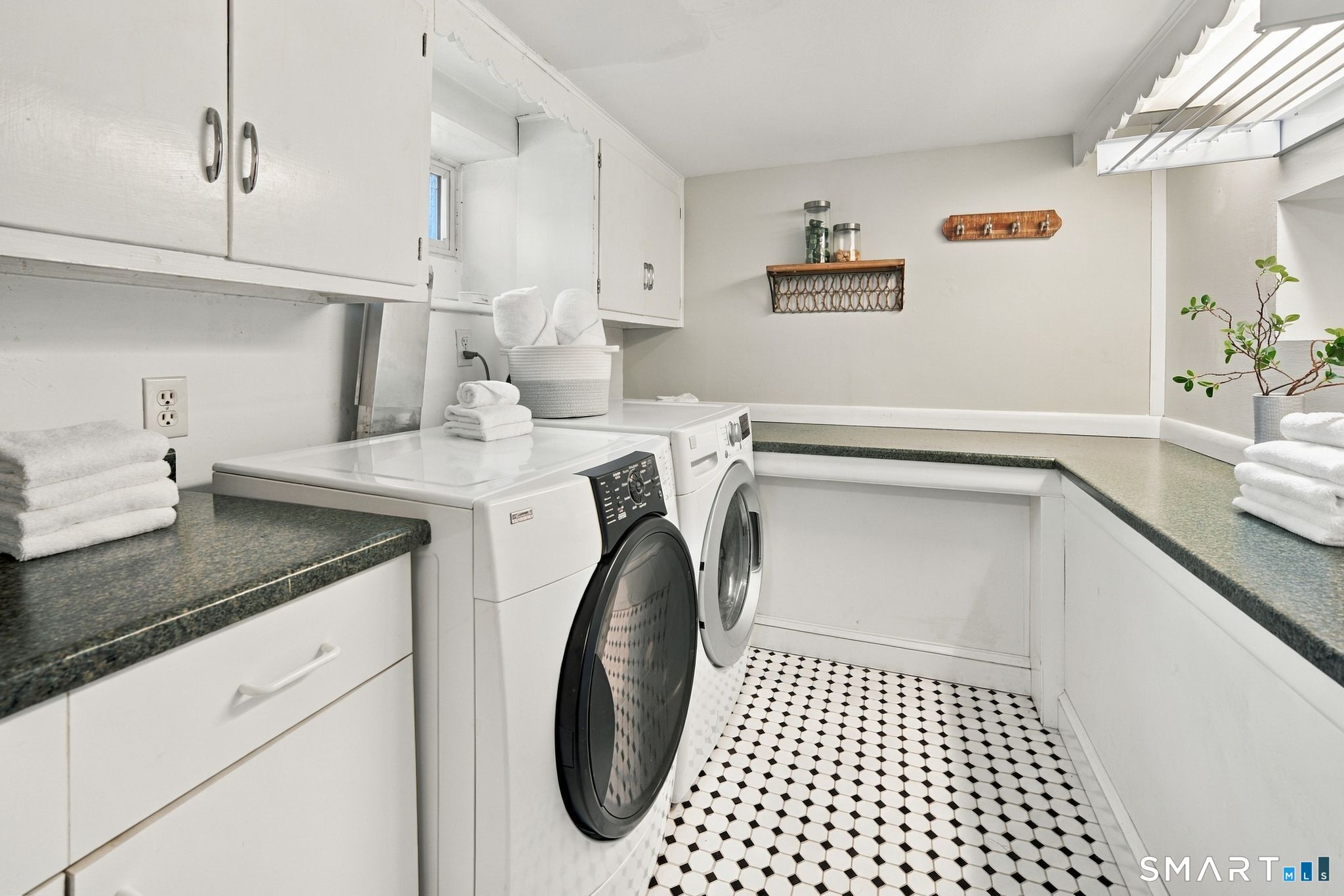 20 Glen Arden South Drive Fairfield CT 06824