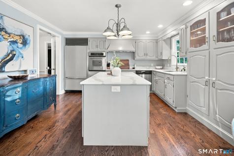 20 Glen Arden South Drive Fairfield CT 06824