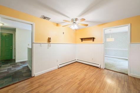 2 Lee Circle Bloomfield CT 06002