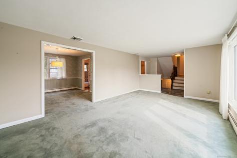 2 Lee Circle Bloomfield CT 06002