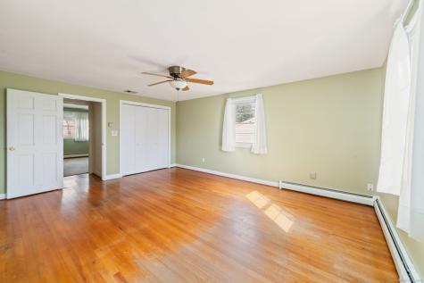 2 Lee Circle Bloomfield CT 06002