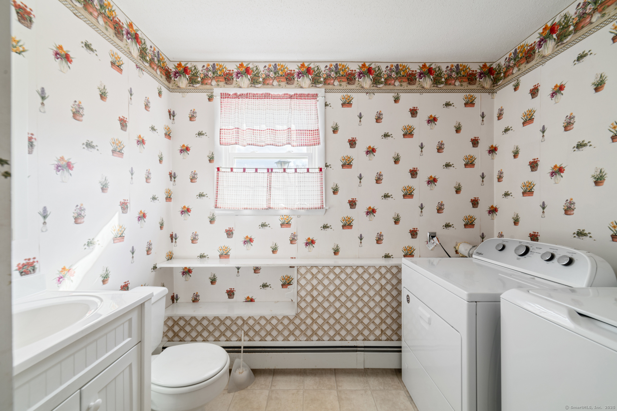 2 Lee Circle Bloomfield CT 06002