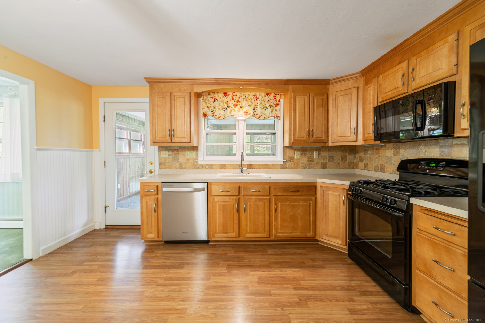 2 Lee Circle Bloomfield CT 06002