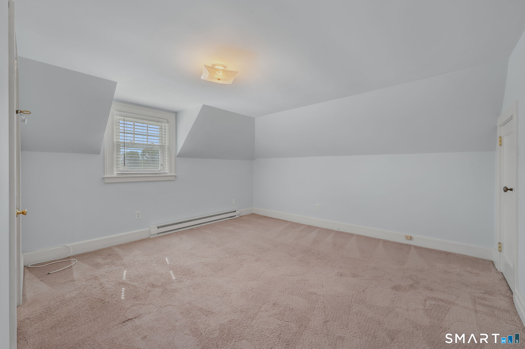 37 Gardner Avenue New London CT 06320