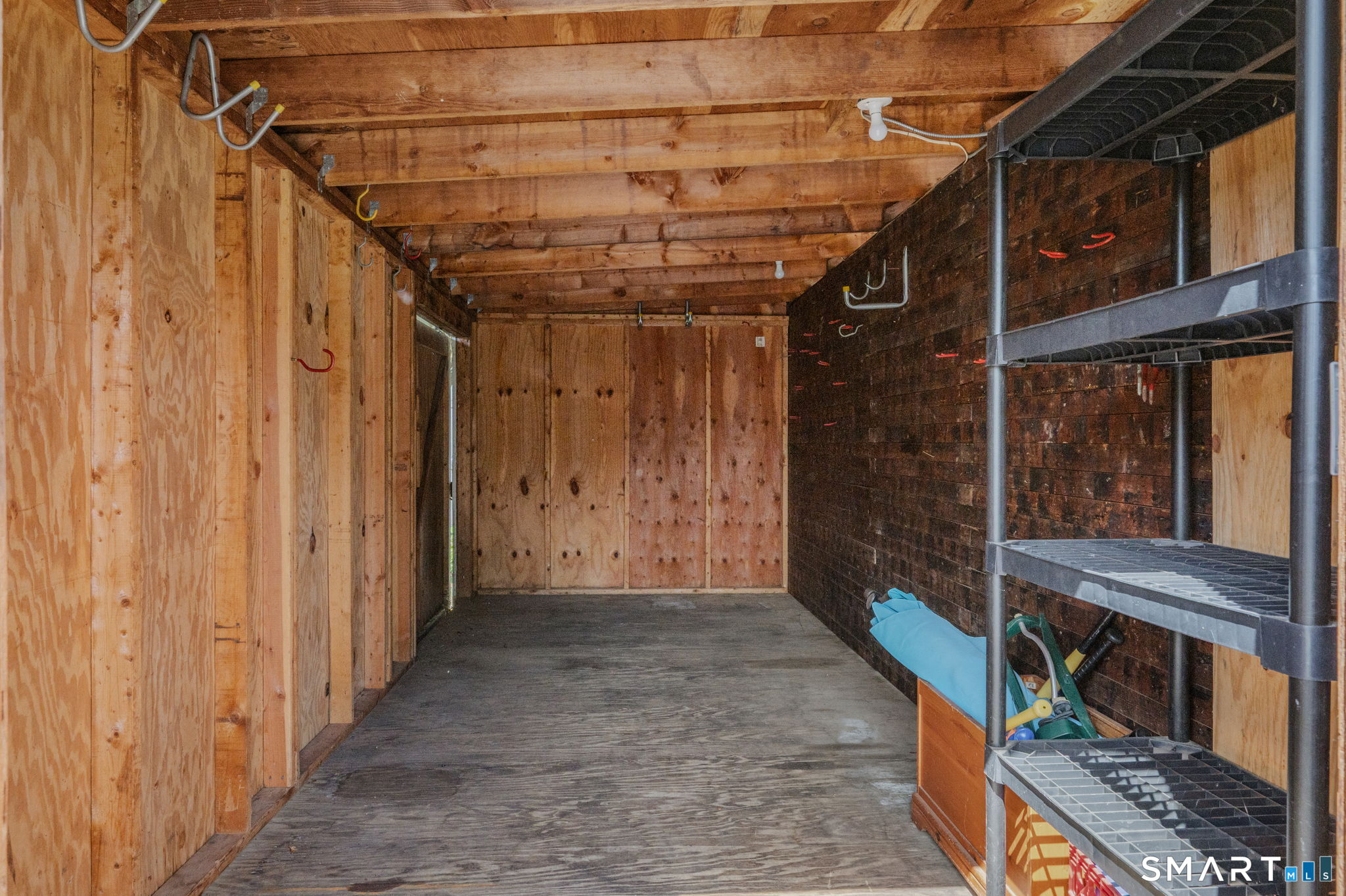 37 Gardner Avenue New London CT 06320