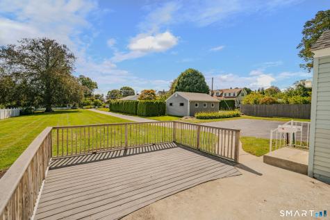 37 Gardner Avenue New London CT 06320
