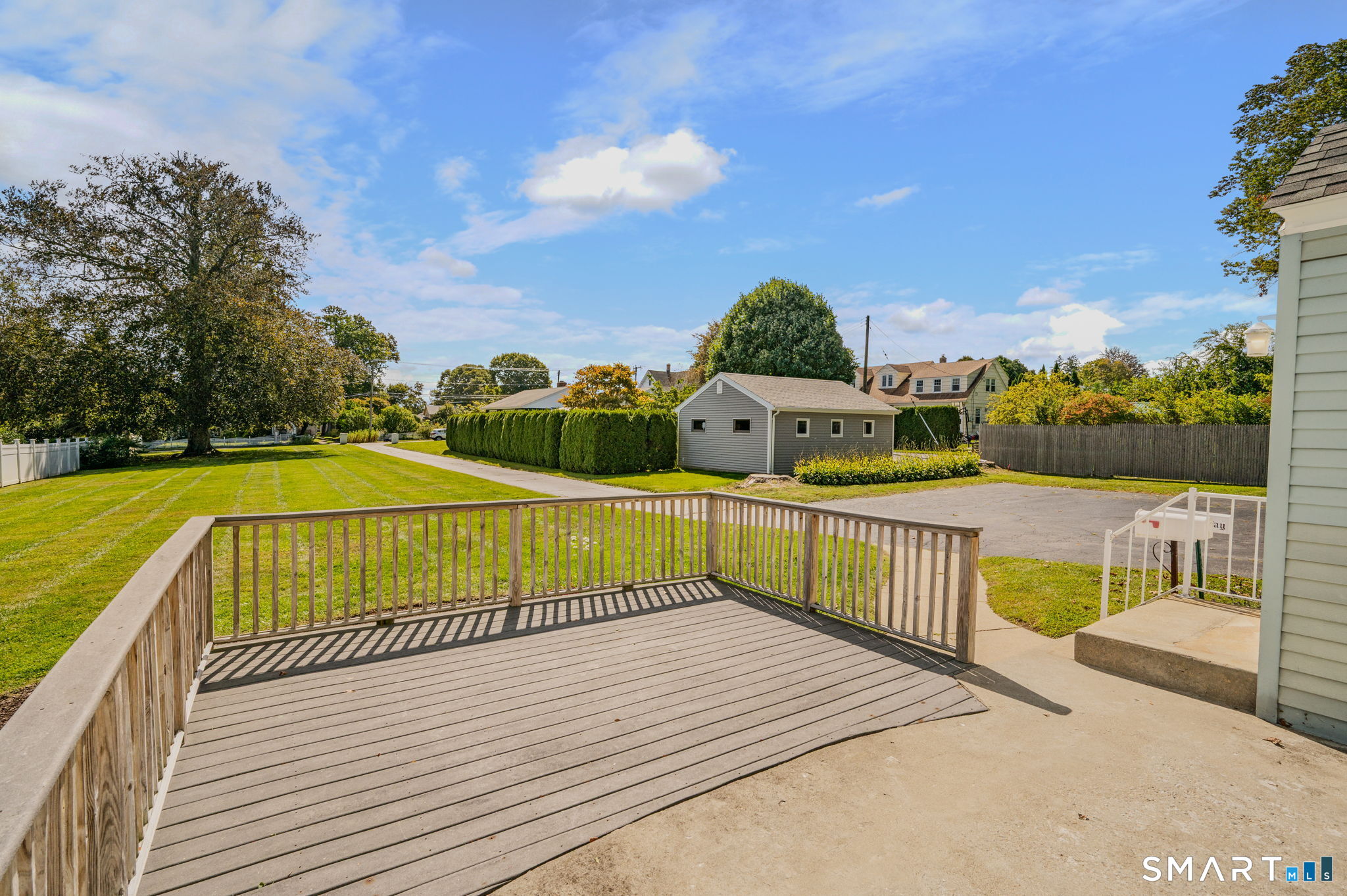 37 Gardner Avenue New London CT 06320
