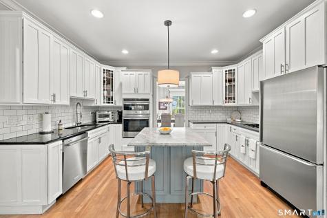 14 Brainard Road West Hartford CT 06117