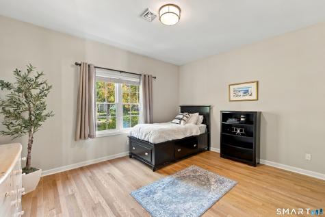 14 Brainard Road West Hartford CT 06117