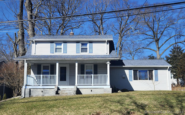 91 Saint Charles Avenue Stamford CT 06907
