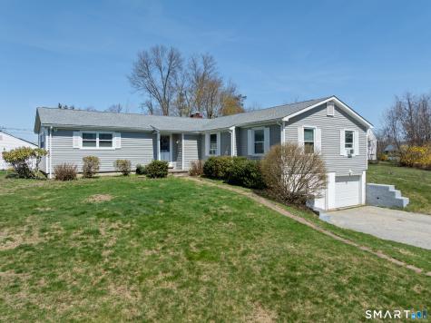 9 Evas Drive Brookfield CT 06804