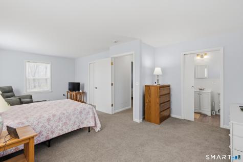 9 Evas Drive Brookfield CT 06804