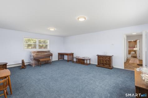 9 Evas Drive Brookfield CT 06804