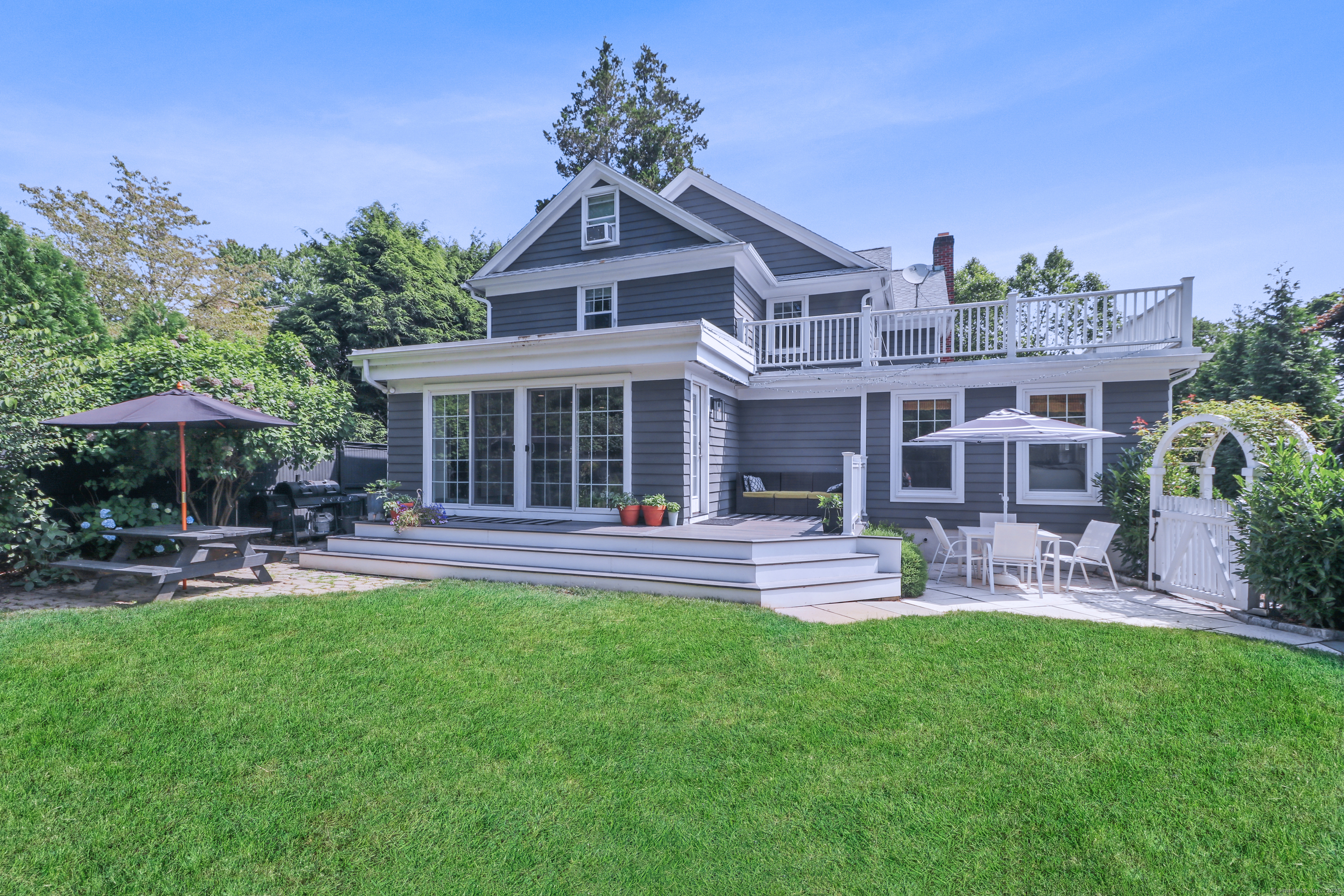 29 Bayberry Road Fairfield CT 06825
