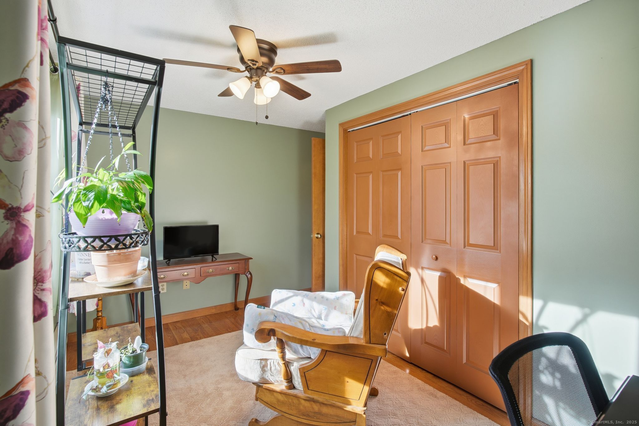 4 Woodland Hollow Street Windsor Locks CT 06096