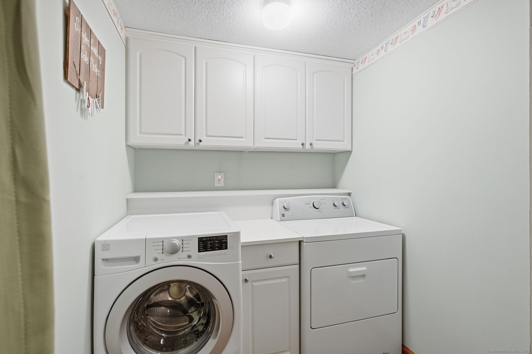 4 Woodland Hollow Street Windsor Locks CT 06096