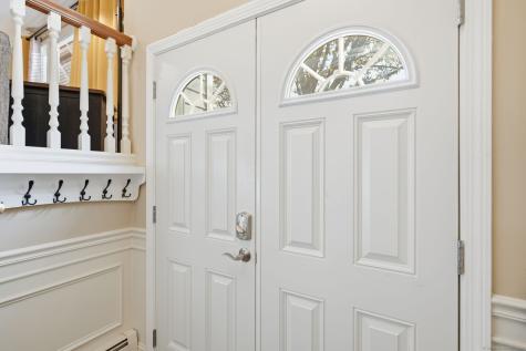 4 Woodland Hollow Street Windsor Locks CT 06096