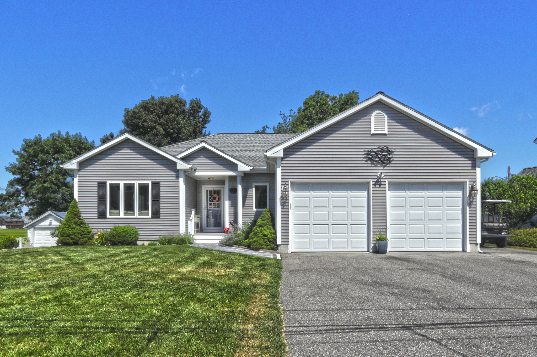 7 Wildwood Road Old Saybrook CT 06475