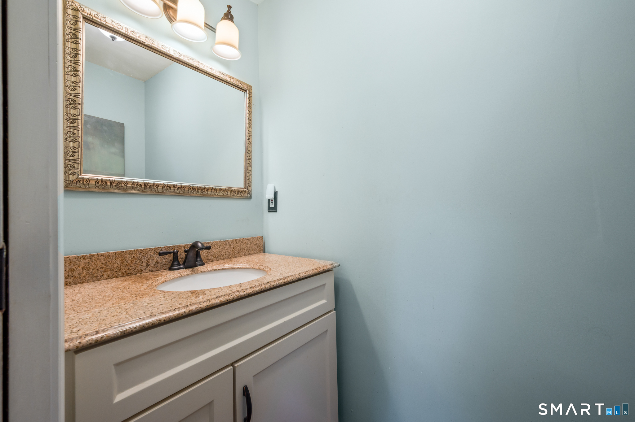91 Pinecrest Drive Southington CT 06489