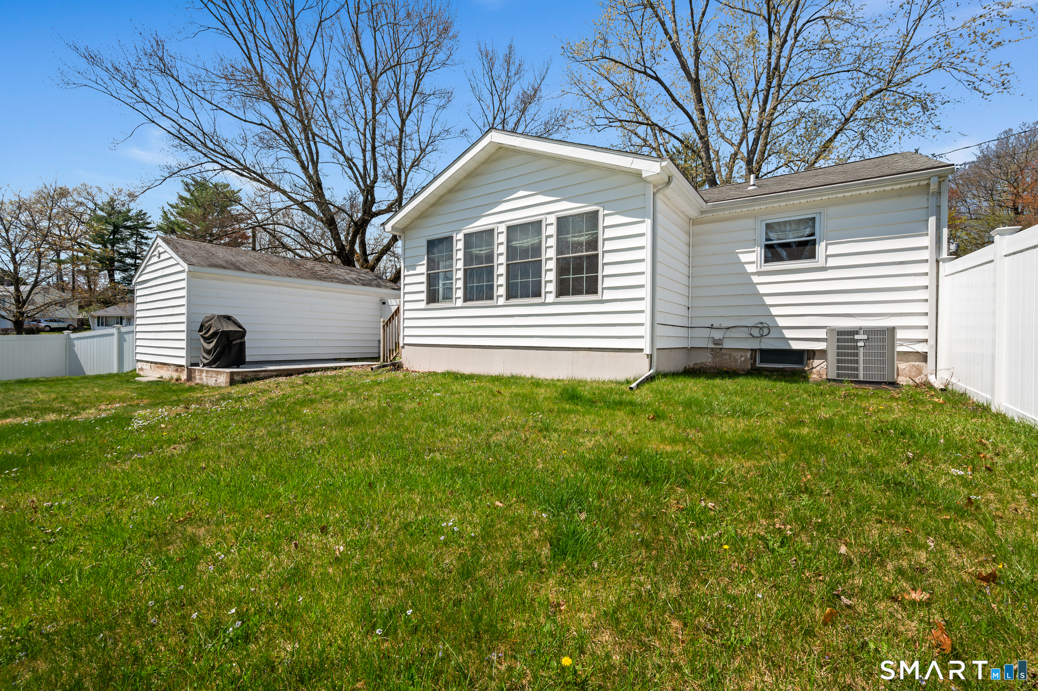 91 Pinecrest Drive Southington CT 06489