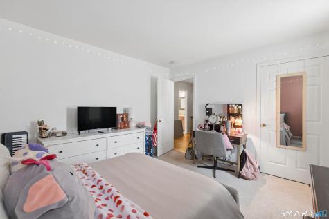 47 Autumn Ridge Road Shelton CT 06484