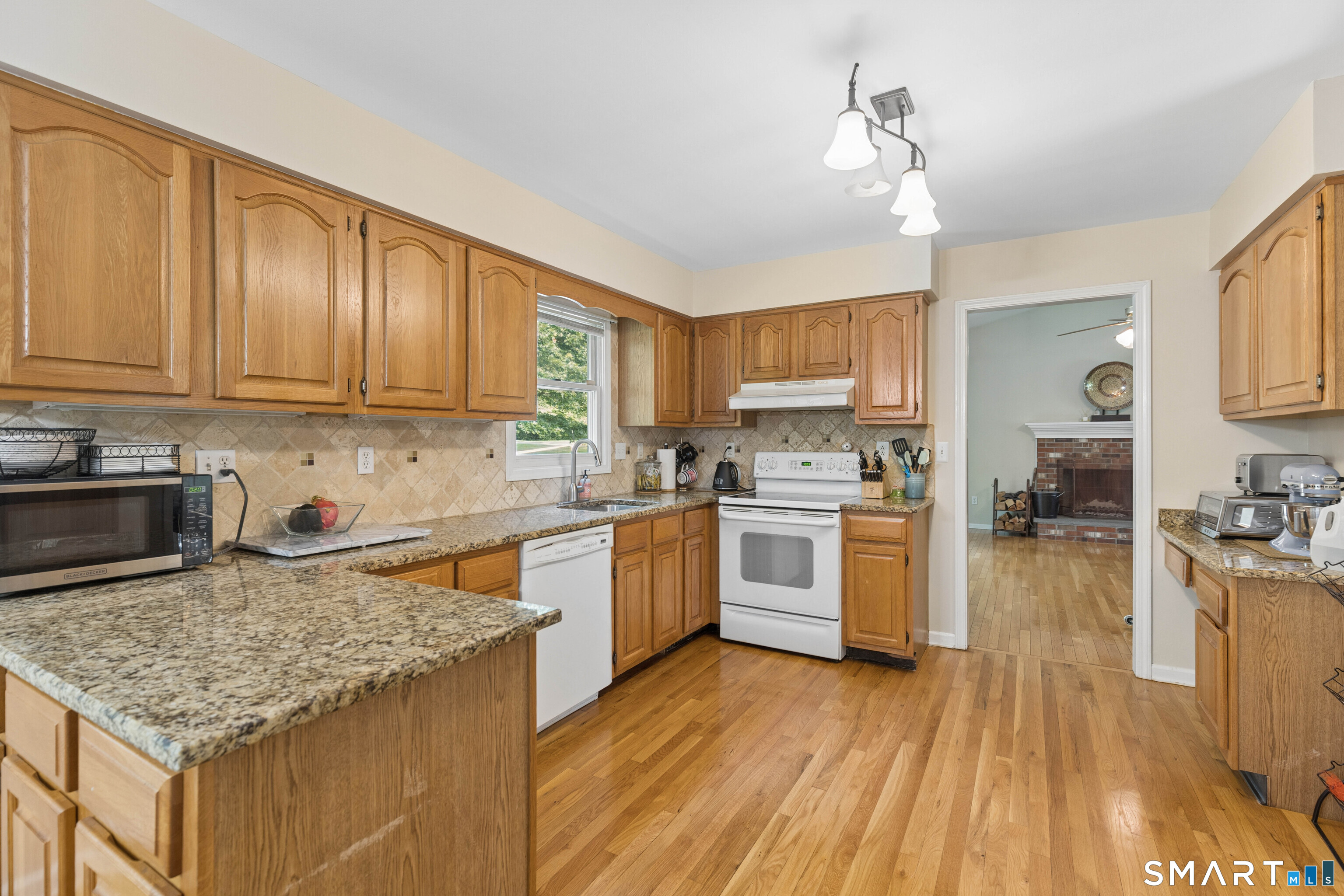 47 Autumn Ridge Road Shelton CT 06484