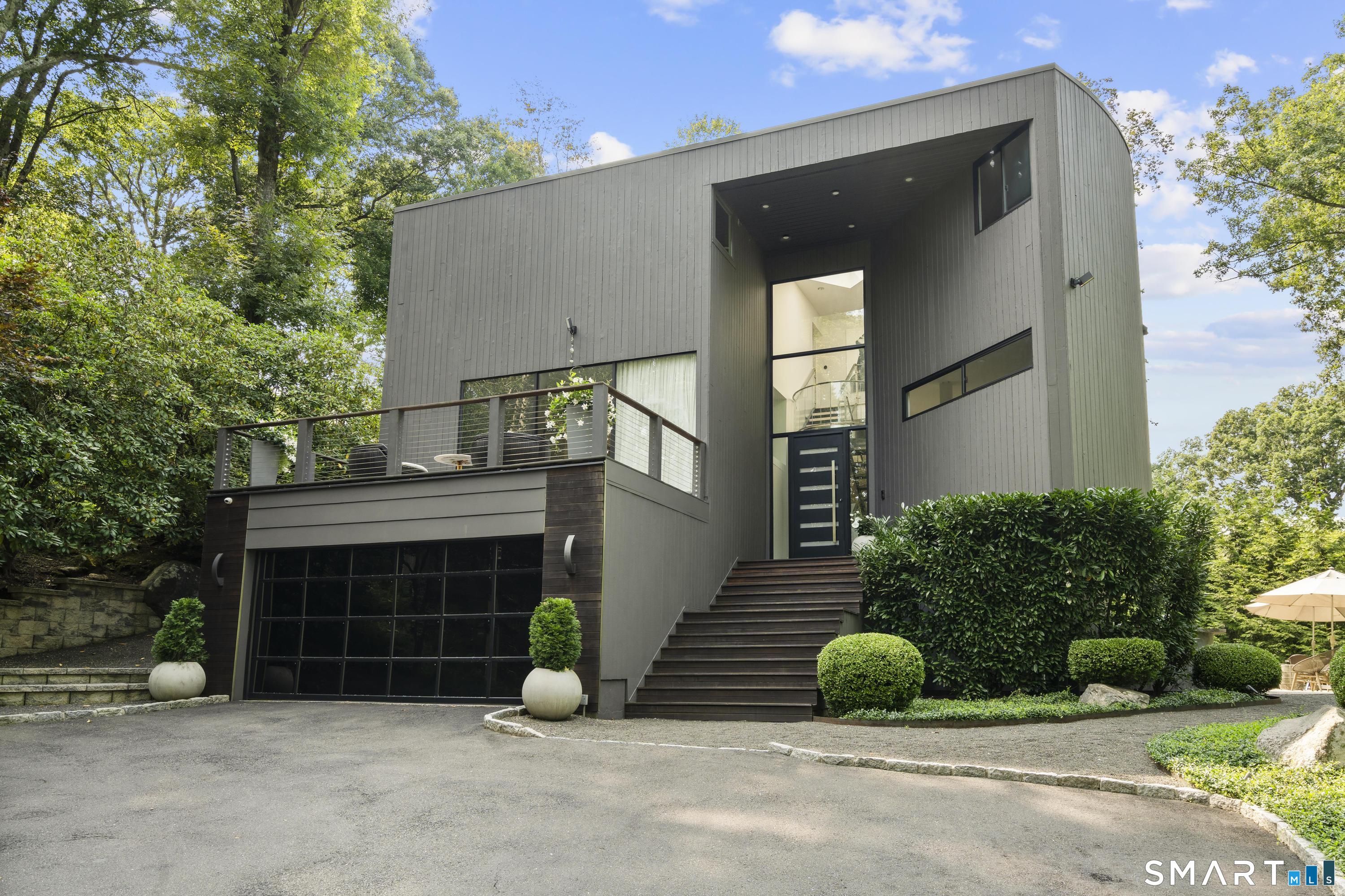 210 Red Fox Road Stamford CT 06903