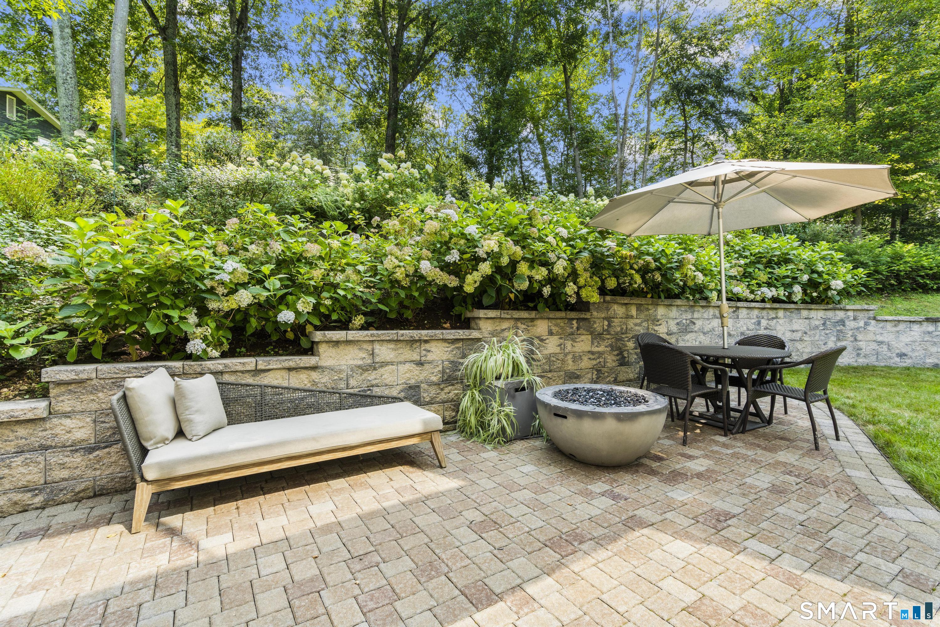 210 Red Fox Road Stamford CT 06903