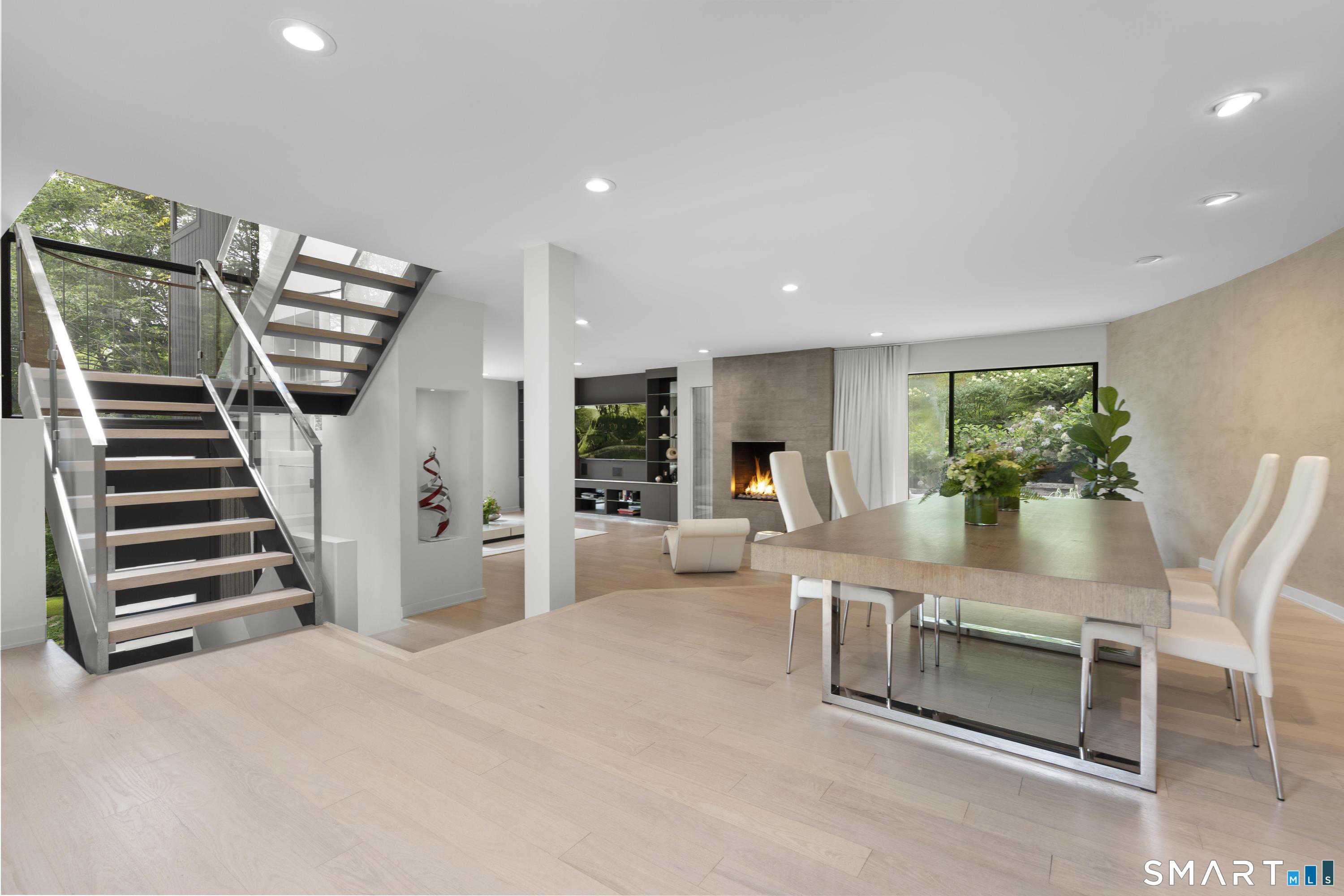 210 Red Fox Road Stamford CT 06903