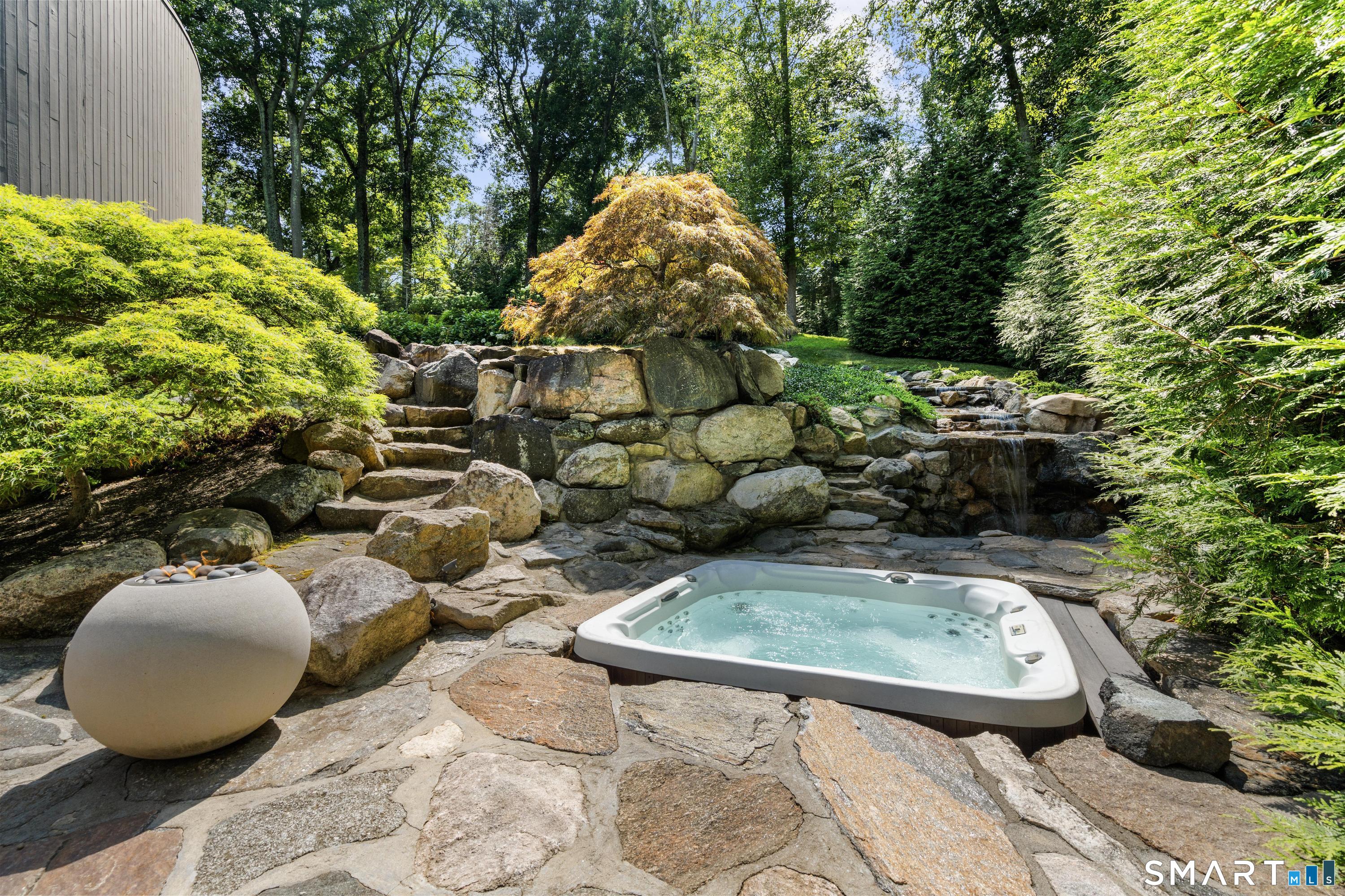 210 Red Fox Road Stamford CT 06903