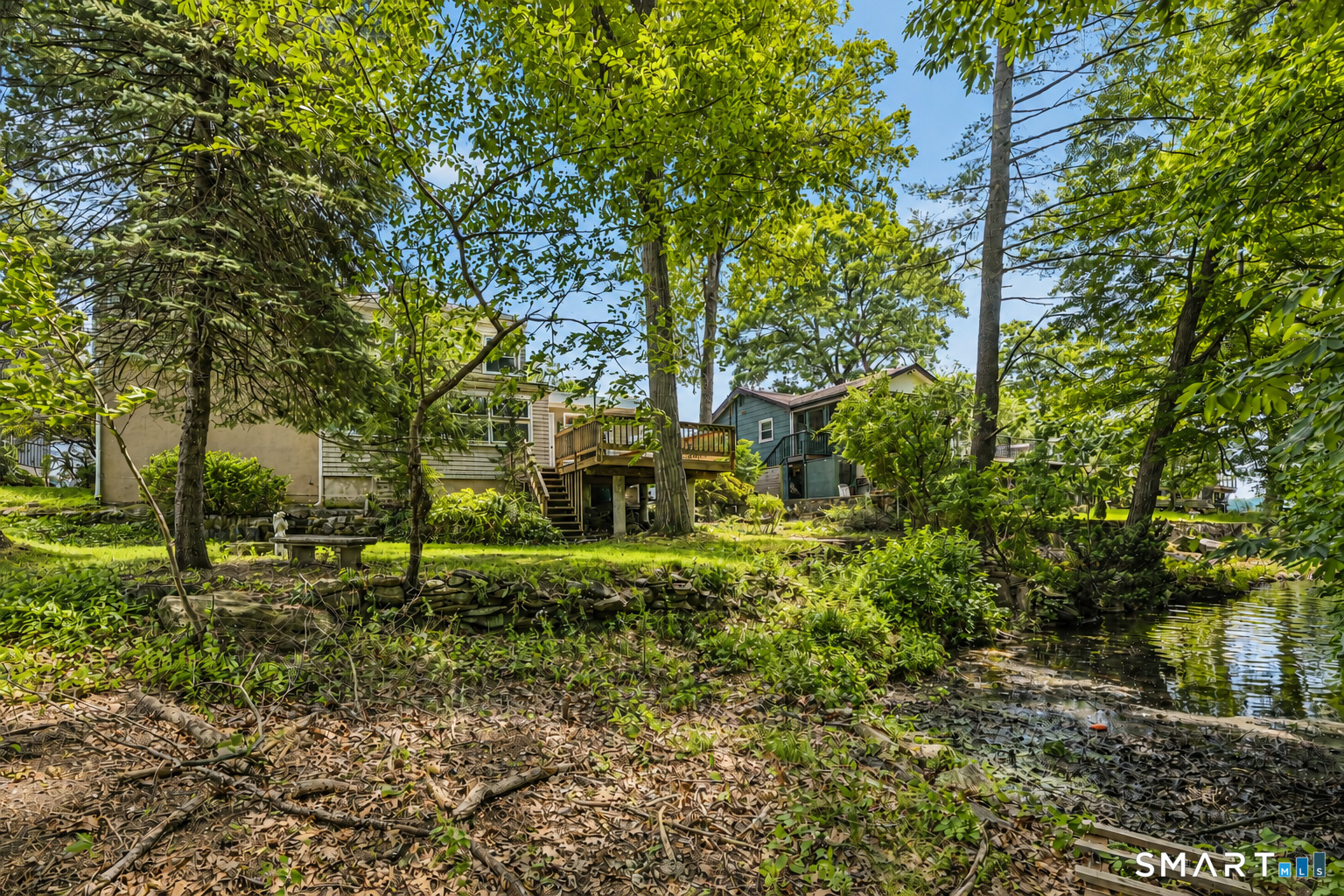 39 Woodbine Circle Bridgeport CT 06606