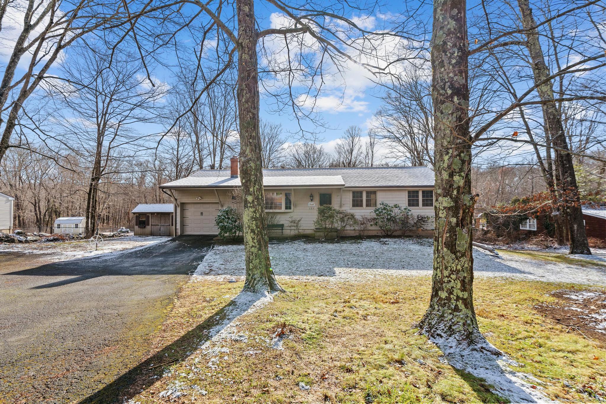 123 West High Street East Hampton CT 06424