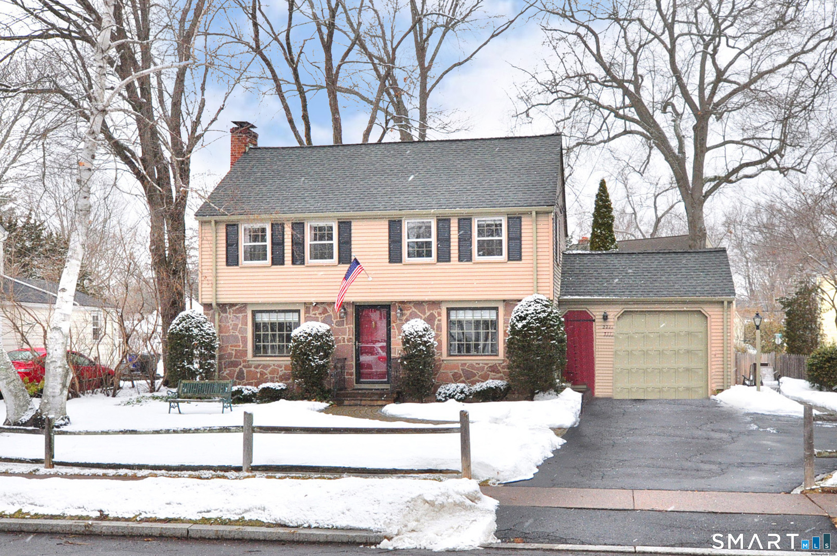 22 Tunxis Road West Hartford CT 06107