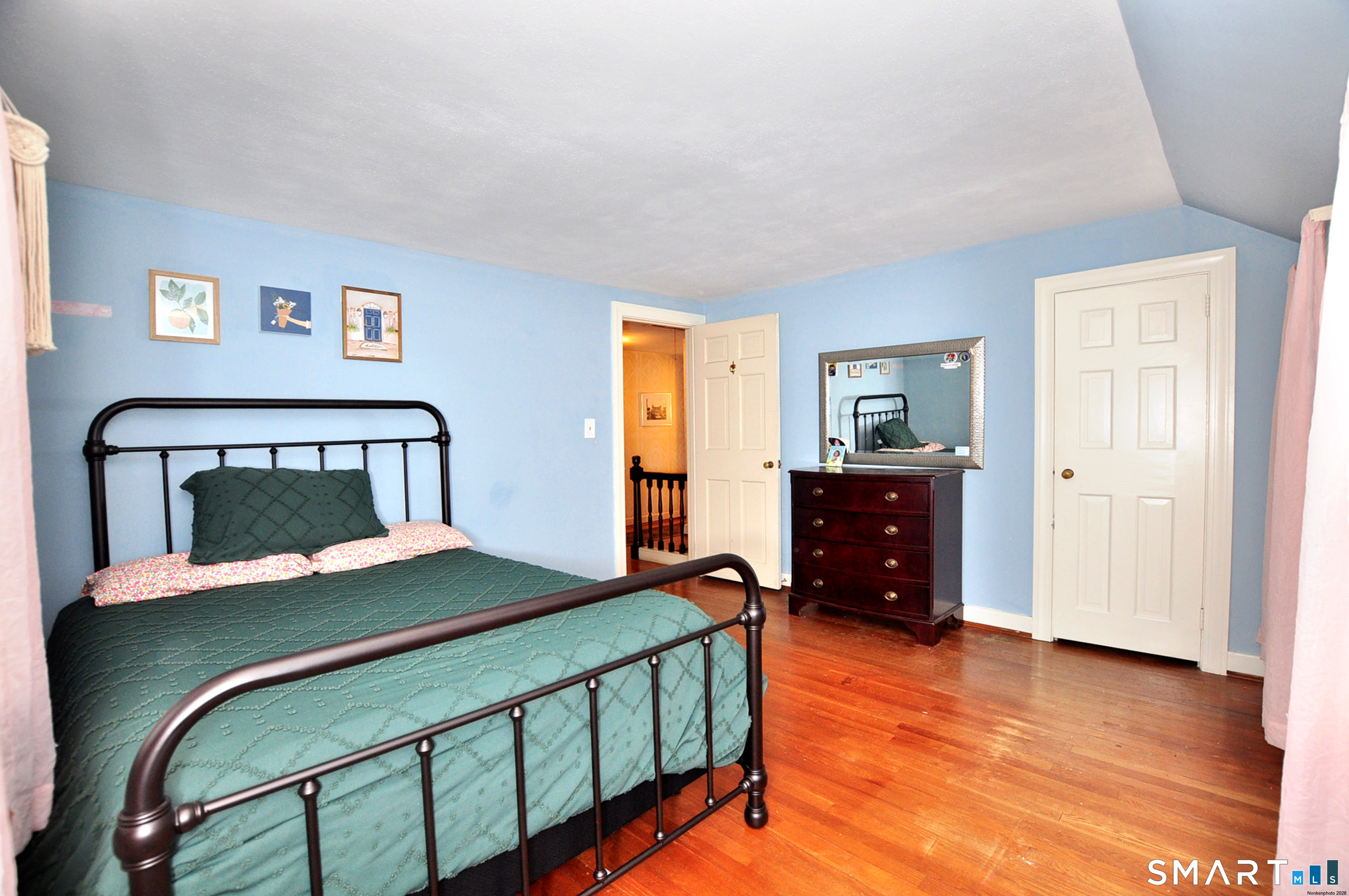 22 Tunxis Road West Hartford CT 06107