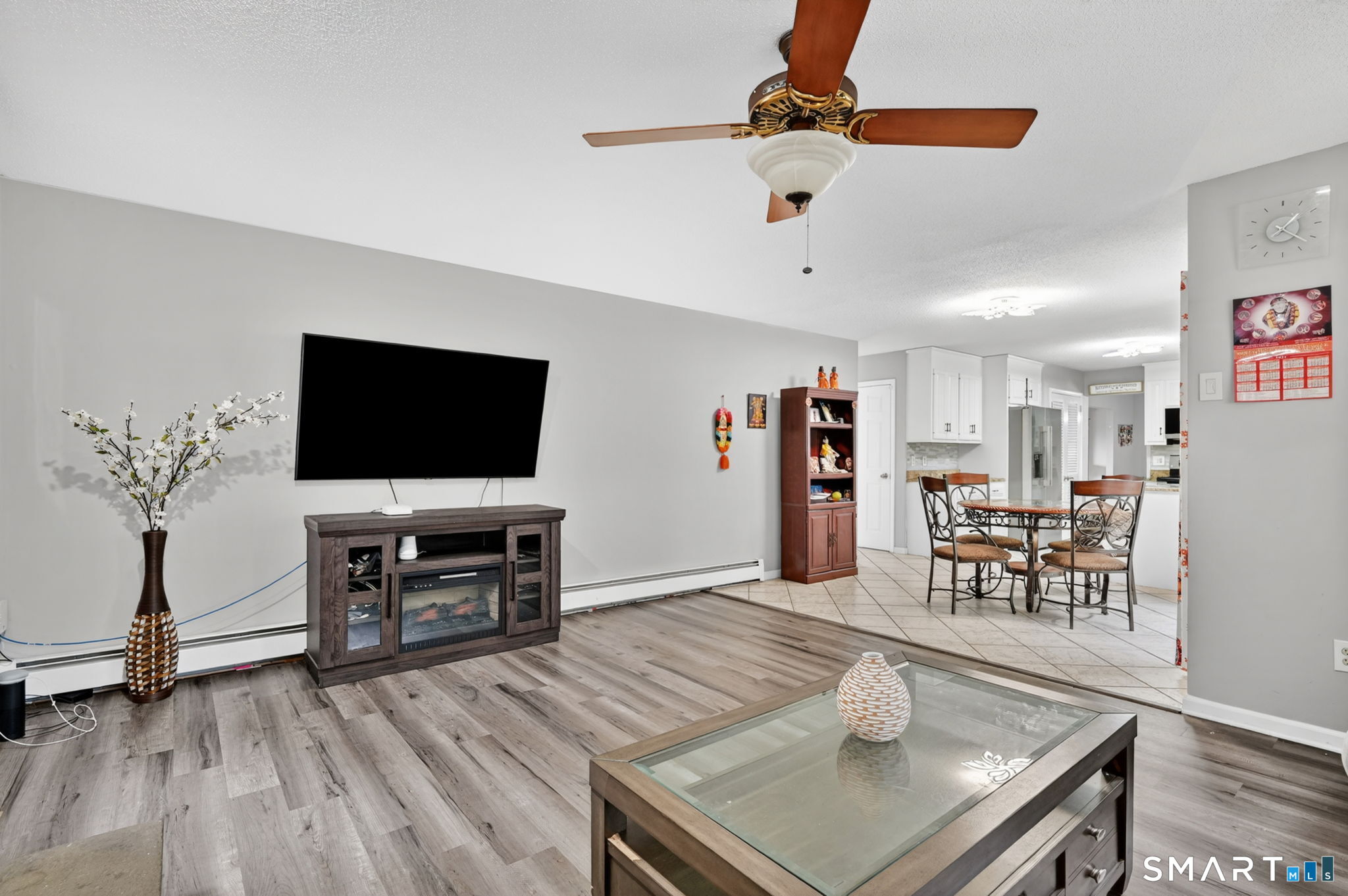 11 Kupchunos Road South Windsor CT 06074