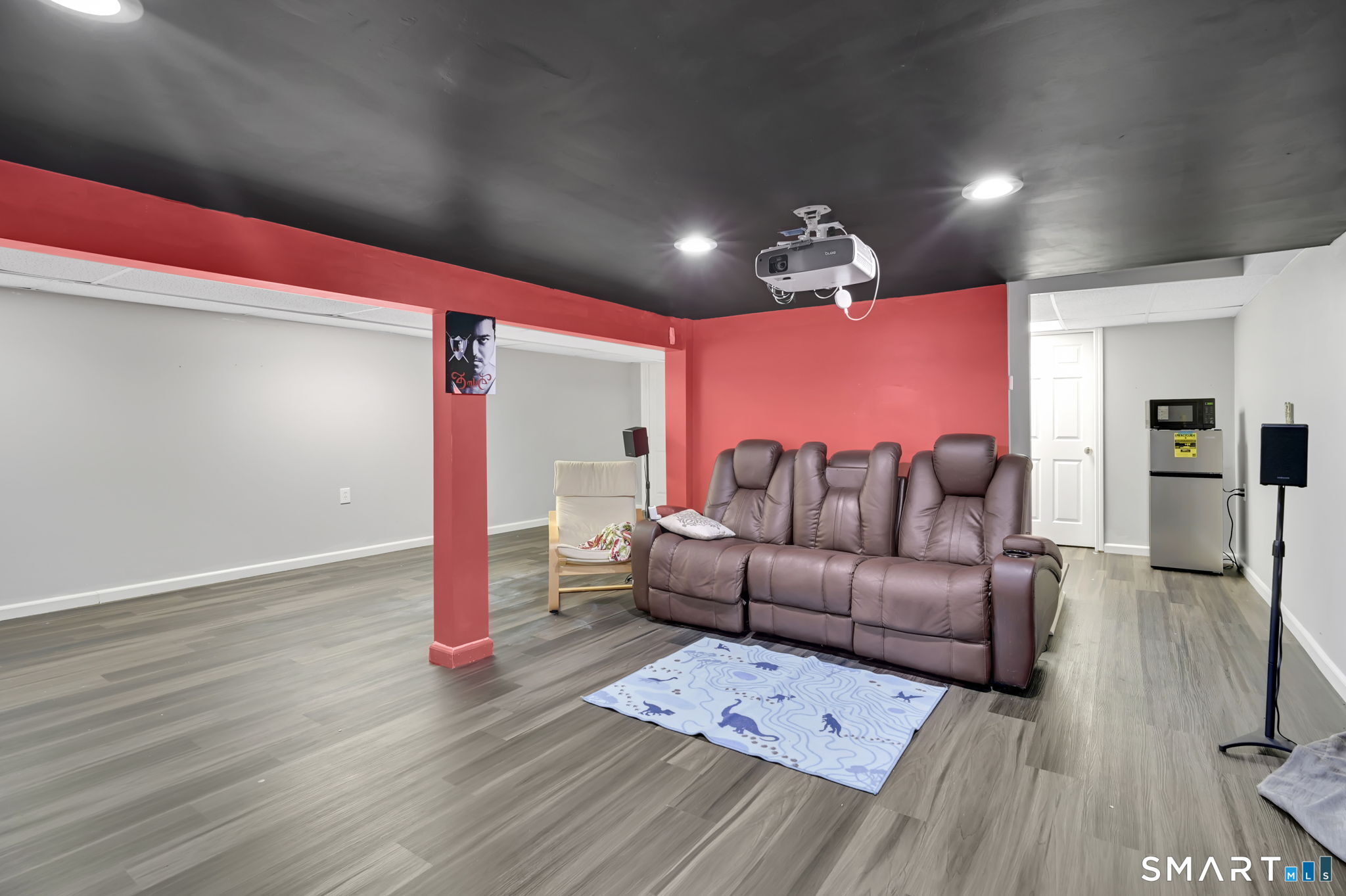 11 Kupchunos Road South Windsor CT 06074