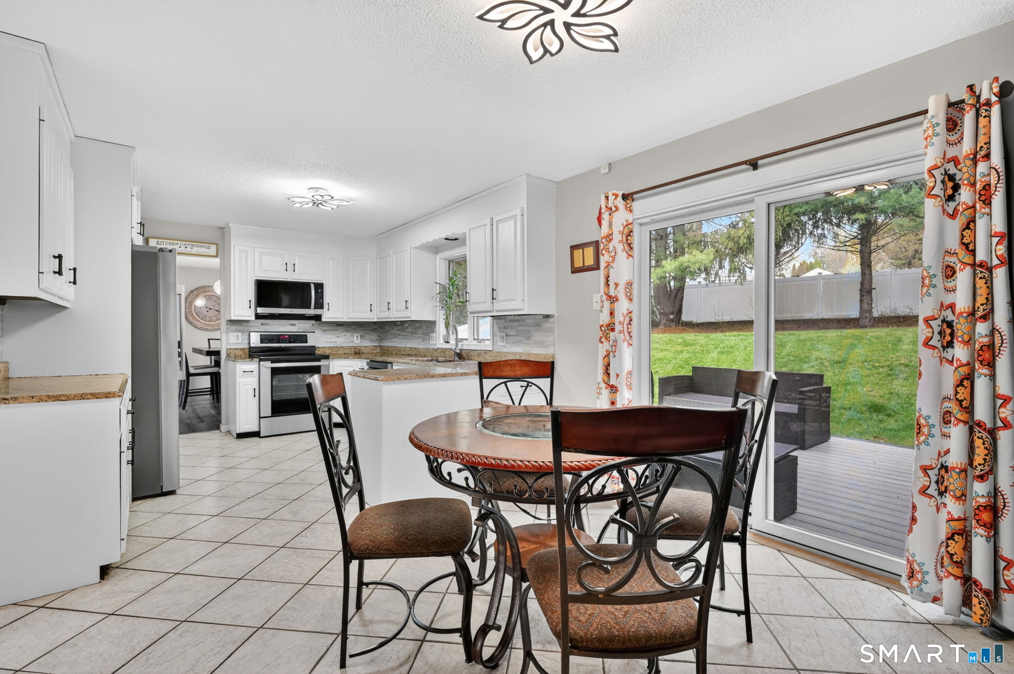 11 Kupchunos Road South Windsor CT 06074