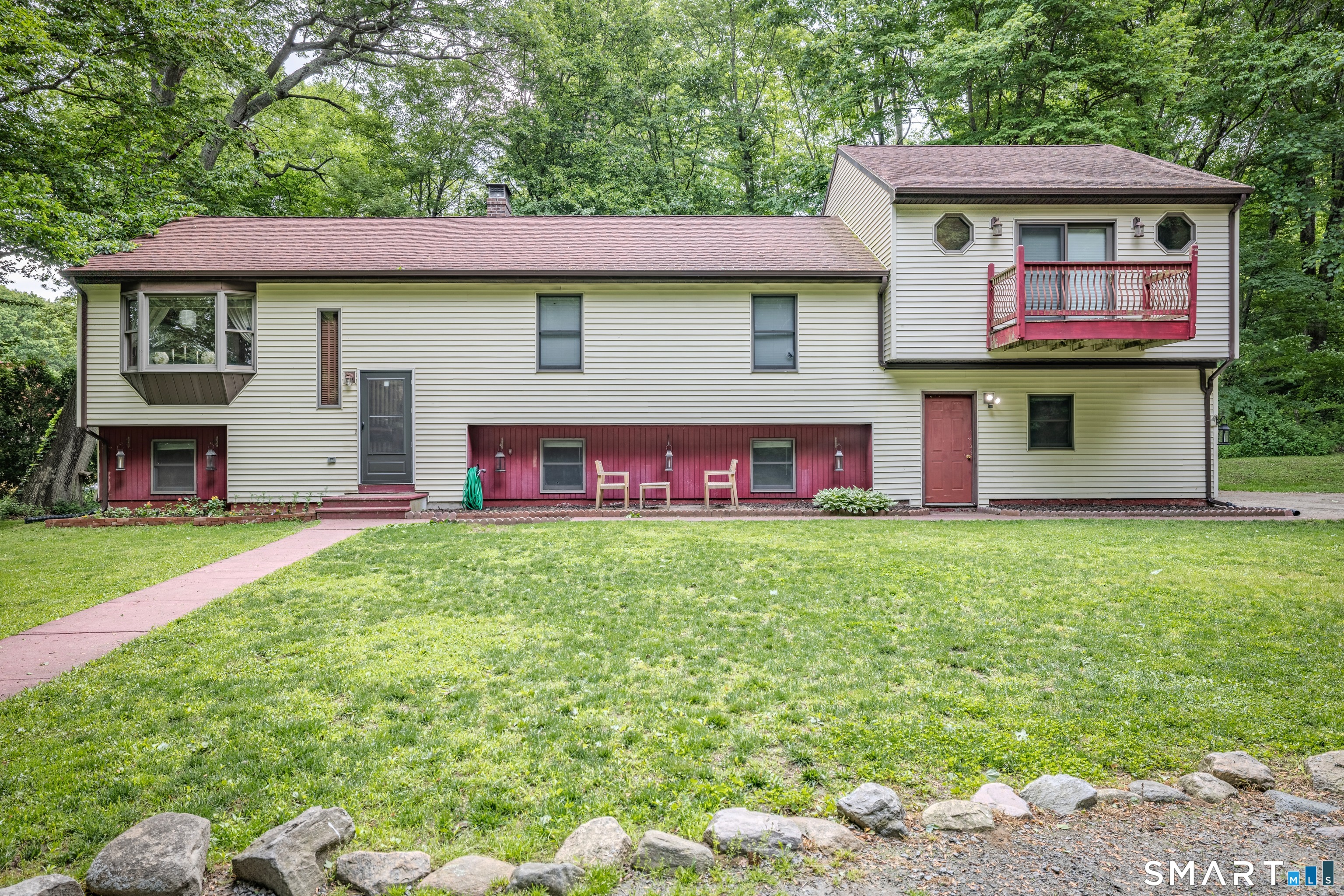 5 Gail Avenue Montville CT 06382