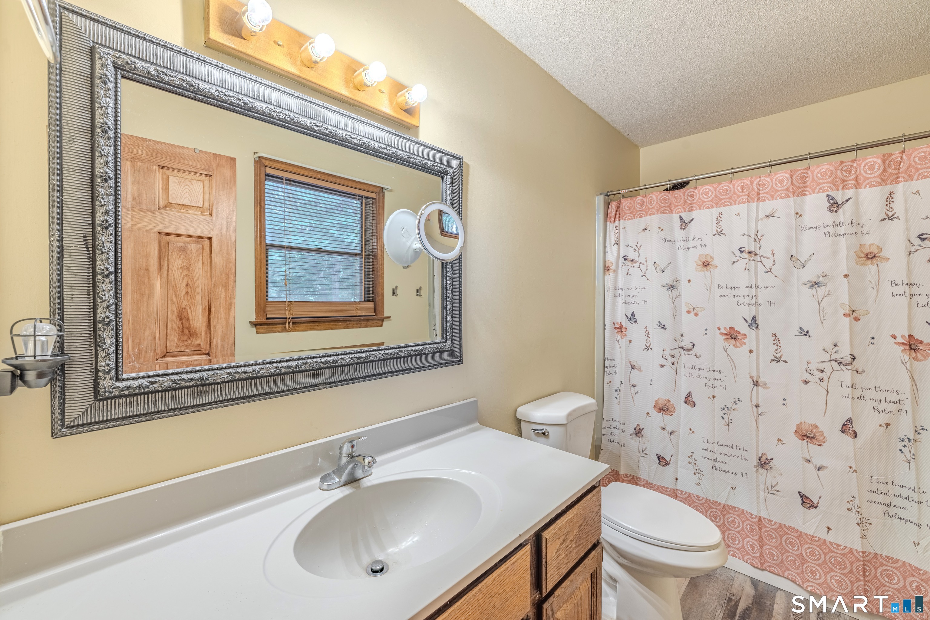 5 Gail Avenue Montville CT 06382