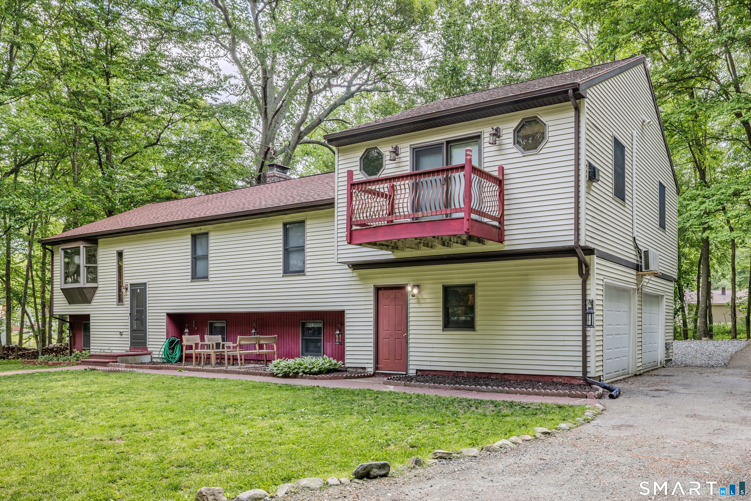 5 Gail Avenue Montville CT 06382