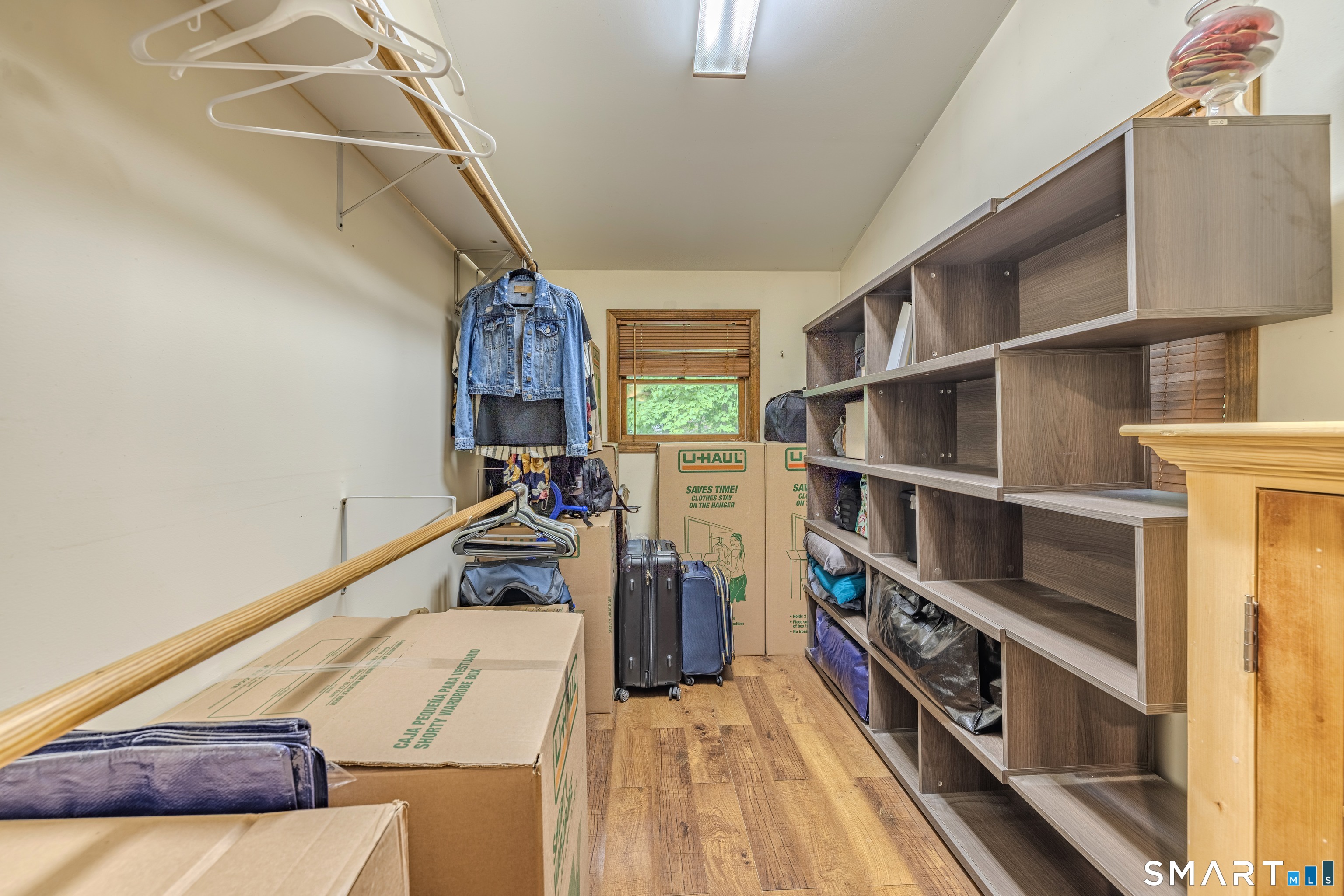 5 Gail Avenue Montville CT 06382