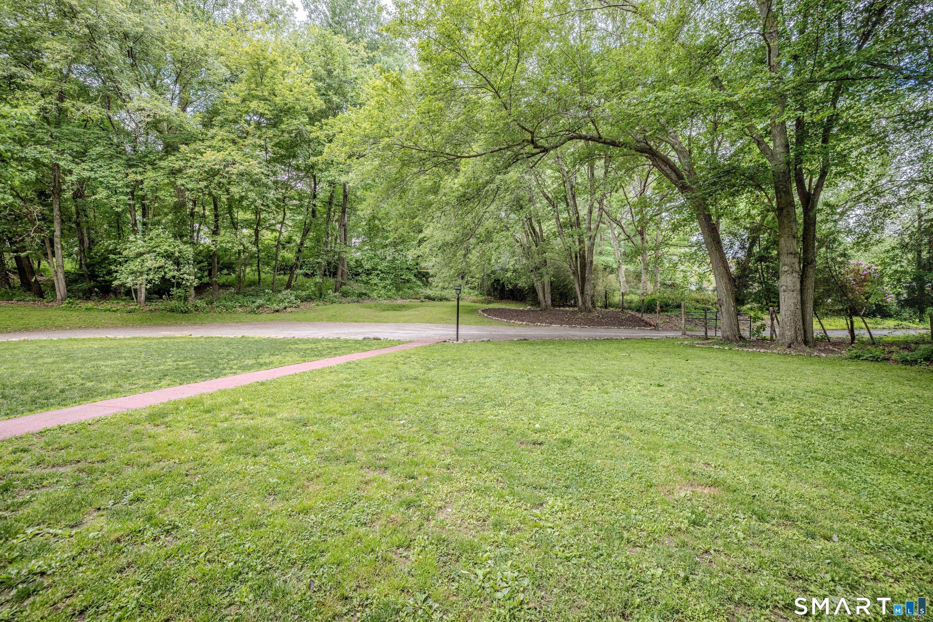 5 Gail Avenue Montville CT 06382
