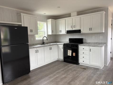 1251-17 Old Colony Road Wallingford CT 06492