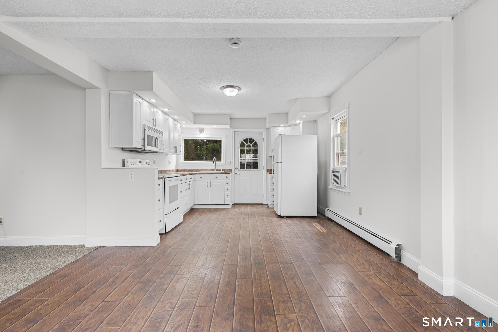 158 Whiting Street Plainville CT 06062