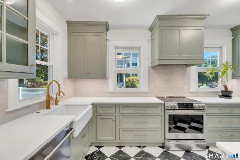84 Alden Avenue New Haven CT 06515
