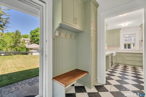84 Alden Avenue New Haven CT 06515