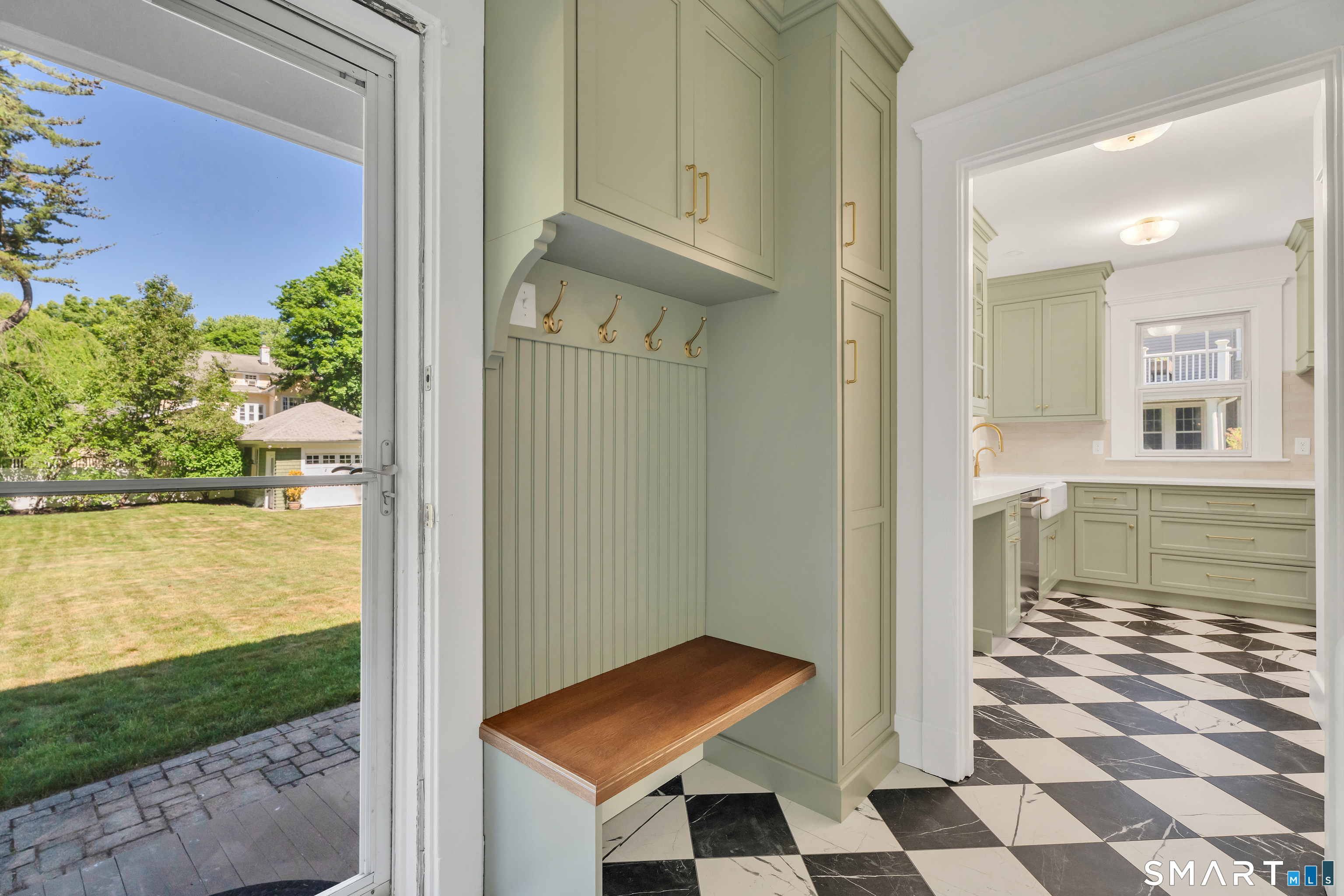84 Alden Avenue New Haven CT 06515