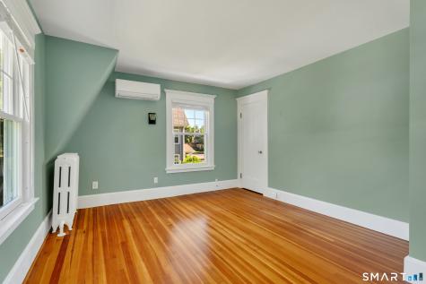 84 Alden Avenue New Haven CT 06515