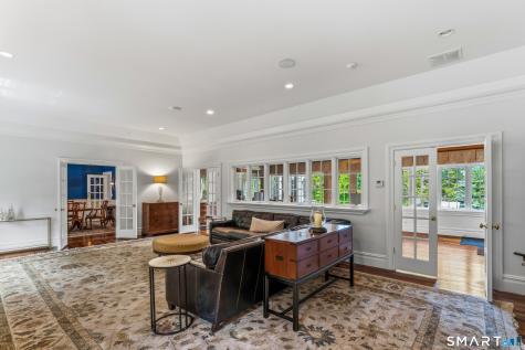 7 Taunton Lane Newtown CT 06470
